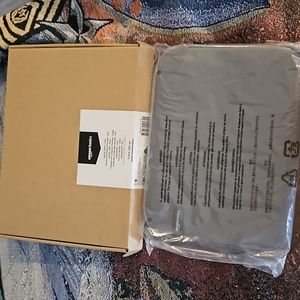 Amazon basics laptop sleeve NEW